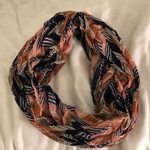 Gap Infinity Scarf blue red and white